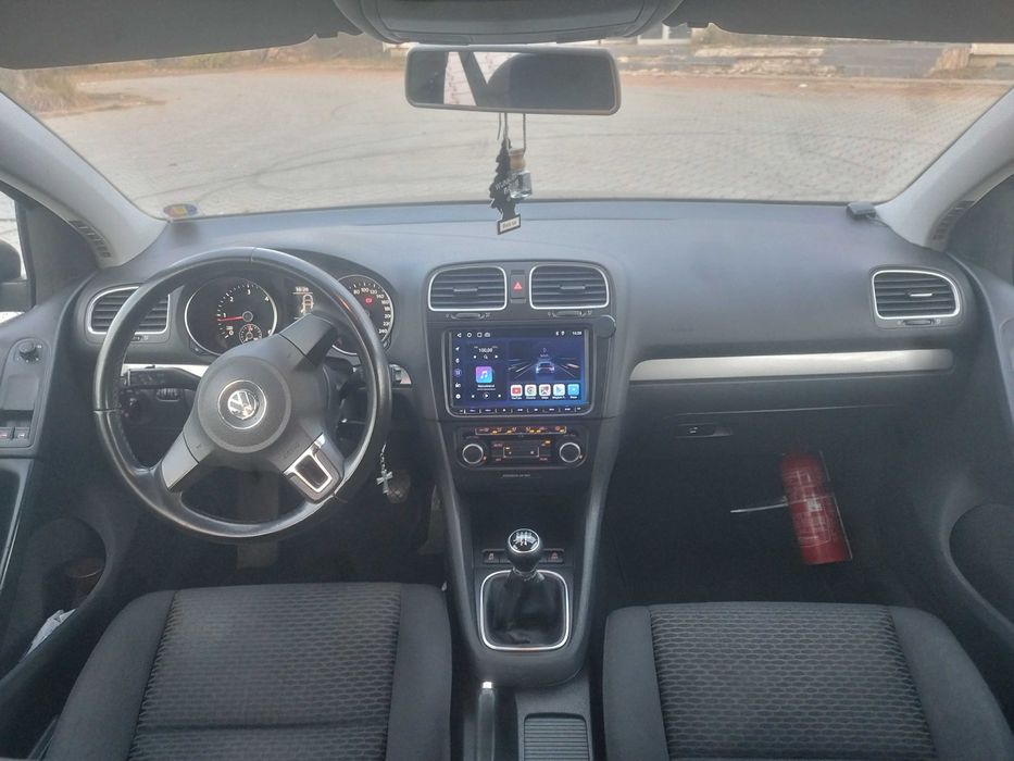 Volkswagen Golf 6 2011.