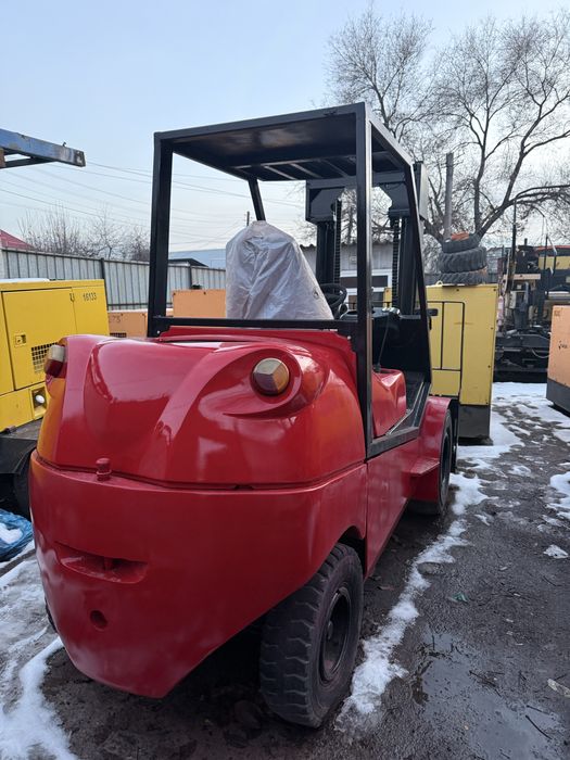 Автокара HYUNDAI 5 тон