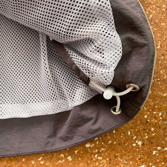 MERTRA Ветровка с затяжками