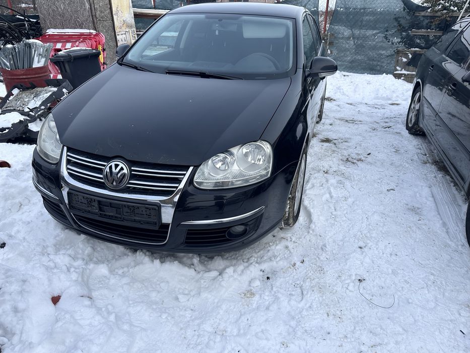 Dezmembrez vw volkswagen jetta 1.9 bxe LC9X