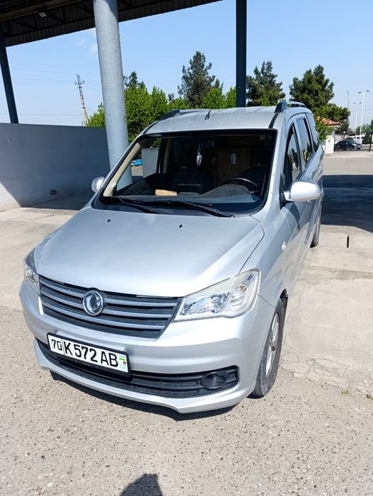 Dongfeng Glory 330s arenda vikub