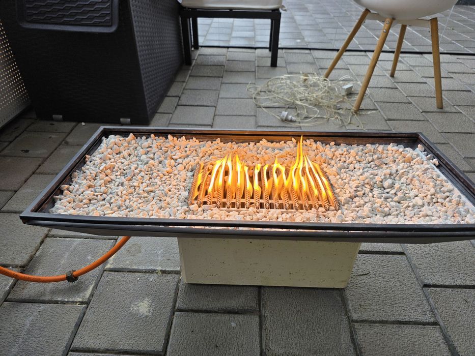 Firepit pe gaz/ incalzitor terasa