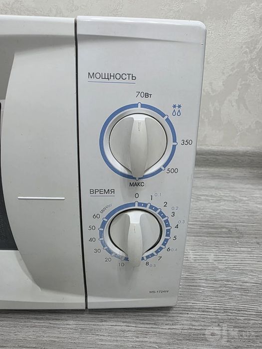 Микроволновая печь LG MS-1724W