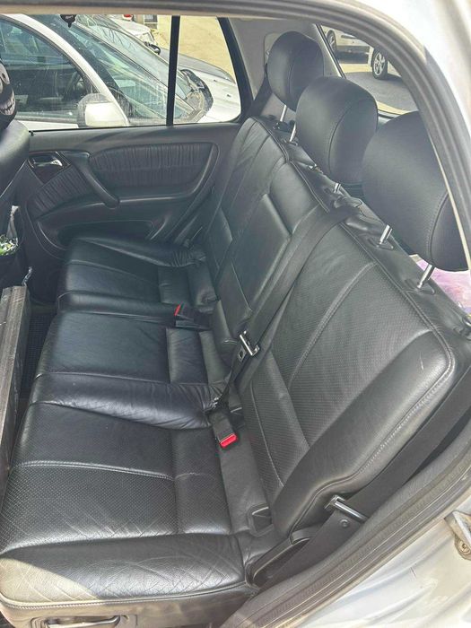 Mercedes-Benz ML 270