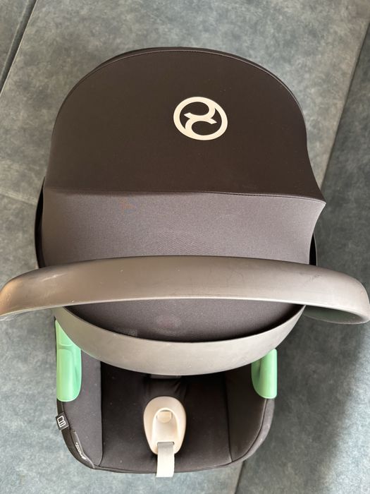 Столче за кола Cybex Aton B2
