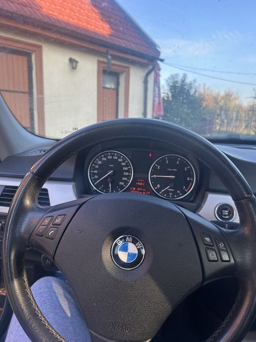 BMW Seria 3 E90 Facelift | 2.0 Benzină | 2009 | 3.299 €