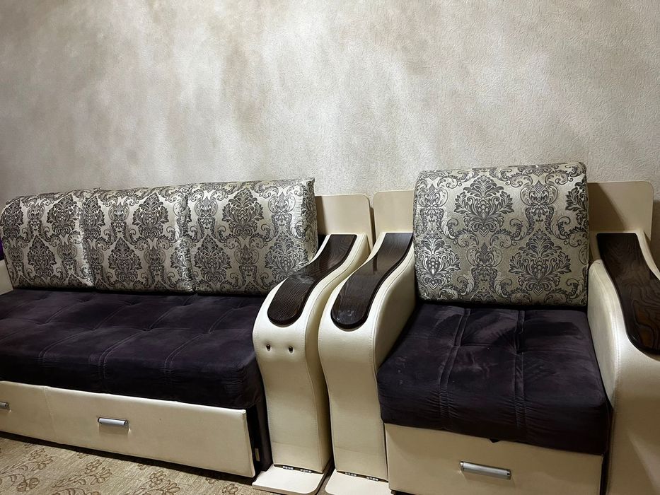 Продается диван +кресло 3 в 1