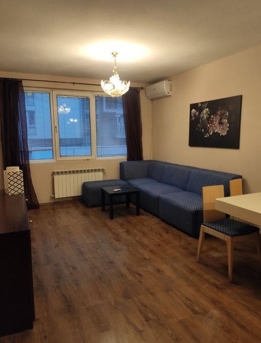 Дава се под наем Двустаен апартамент в София, Мусагеница - 65 кв.м за 561 € - Снимка #1