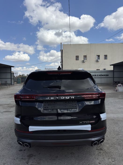Jetour x70plus 2023 rodnoy
