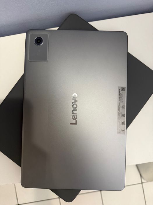 Таблет Lenovo Idea Tab 256GB Клавиатура + Писалка