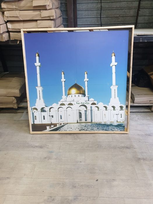 Пано на стену и на пол