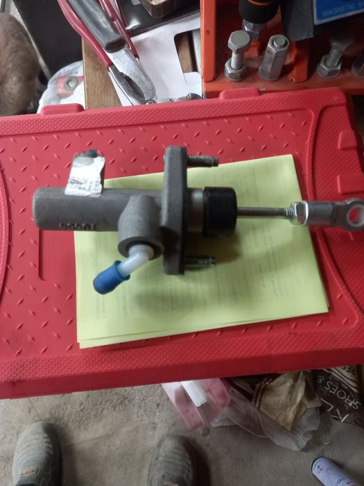 Главный цилиндр Лифан