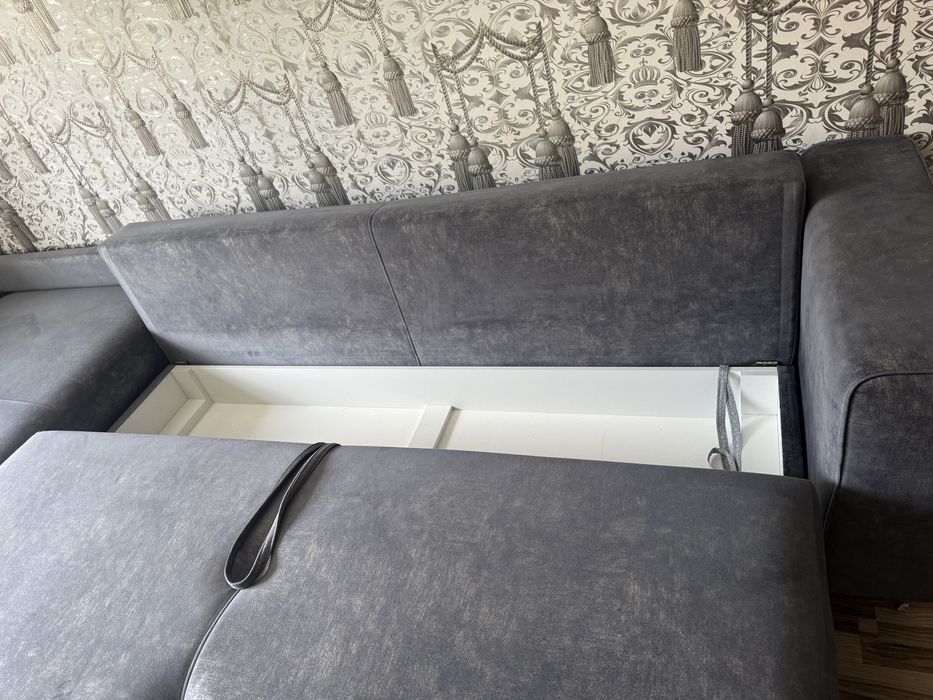 Продам диван в отличном состоянии