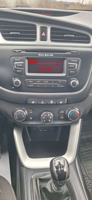 Kia Ceed 1.6 benzina aspirat fabricatie 2014 euro 5