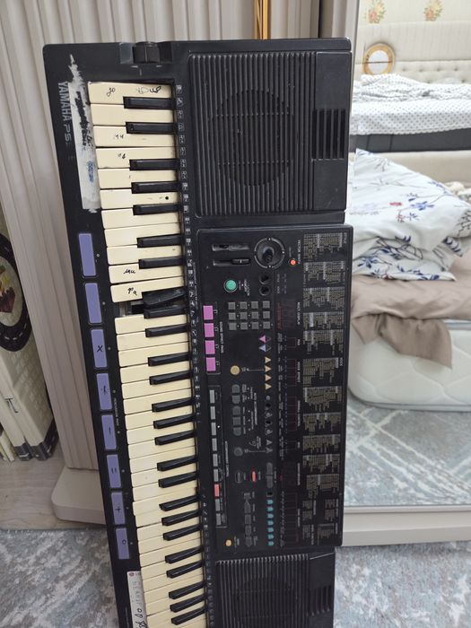 Синтизатор  YAMAHA PSS-51
