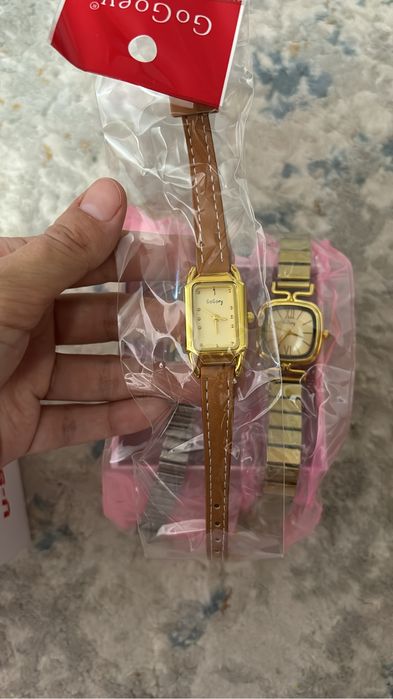 Продам часы женские