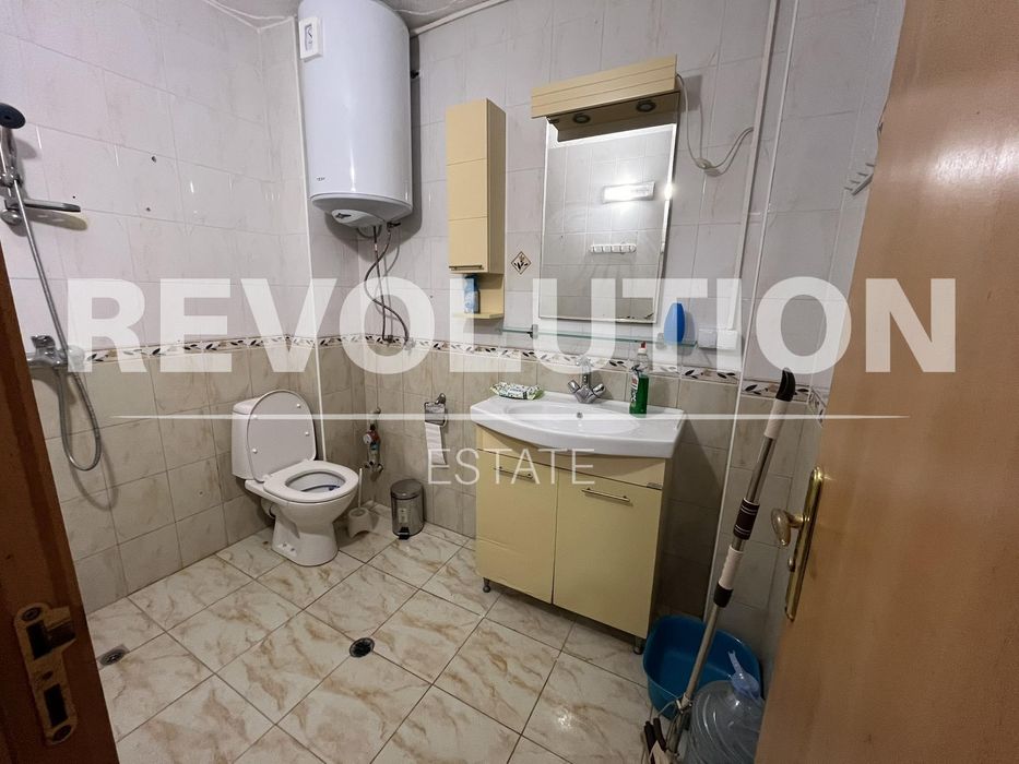 Двустаен апартамент  в гр.Варна, Спортна зала!