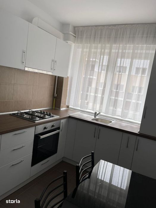 Inchiriez apartament decomandat 2 camere, Subcetate Residence
