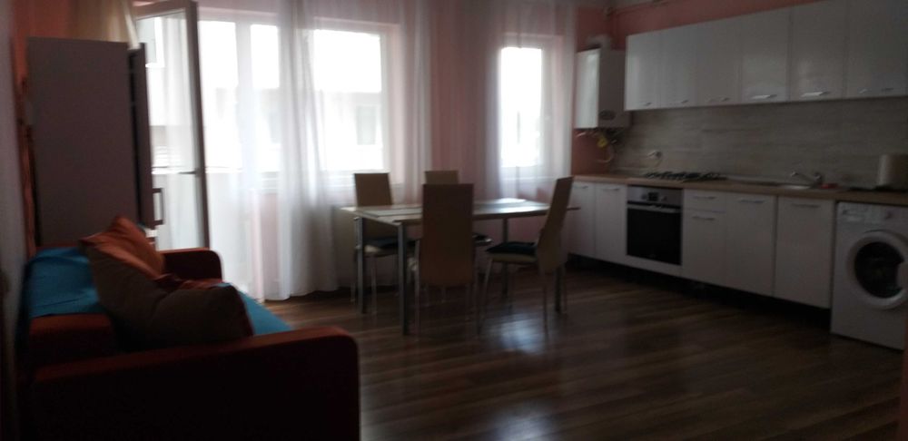 Inchiriez apt 2 camere - floresti cluj
