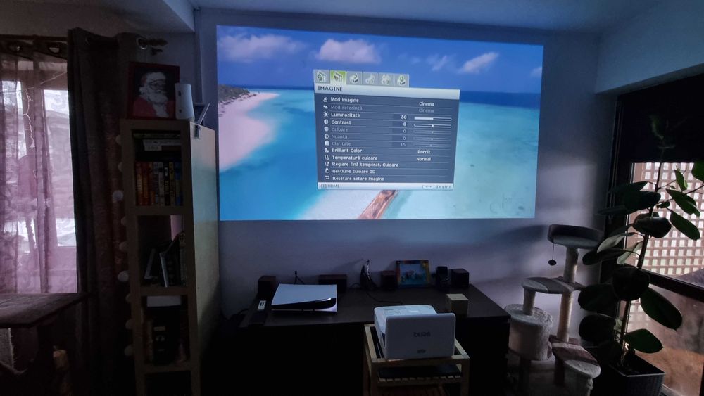 Videoproiector BenQ MW843UST/3D/HDMI/Contr.13000:1/3000ANSI-Lampa noua