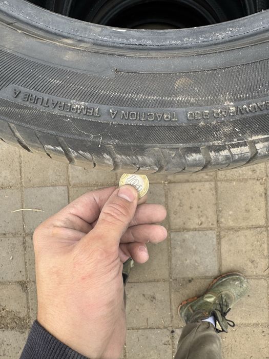 Yokohama 225/50 R17 летние