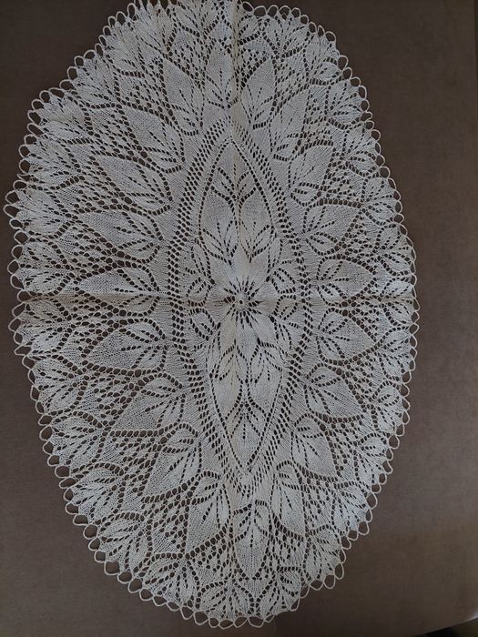 Ръчно плетени покривки