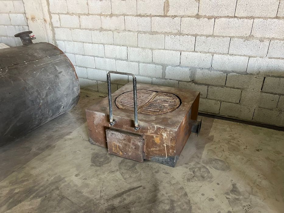 Продам Угольный печь Вулкан