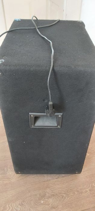 Vând o boxă amplificata Torqie