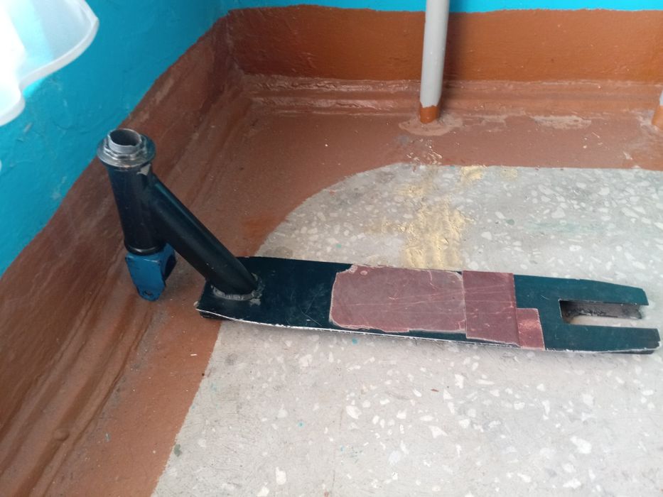 Продам 2 трюковых самоката