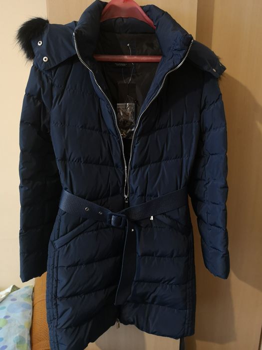 Продавам зимни якета, нови неизползвани .. Оригинални