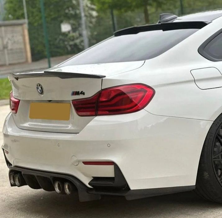Eleron spoiler codita luneta BMW Seria 4 F32 model M4 negru lucios
