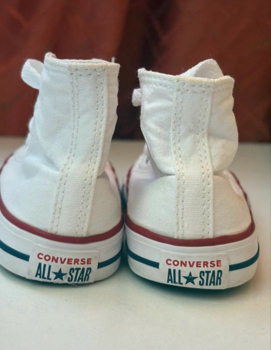 Tenesi converse copii