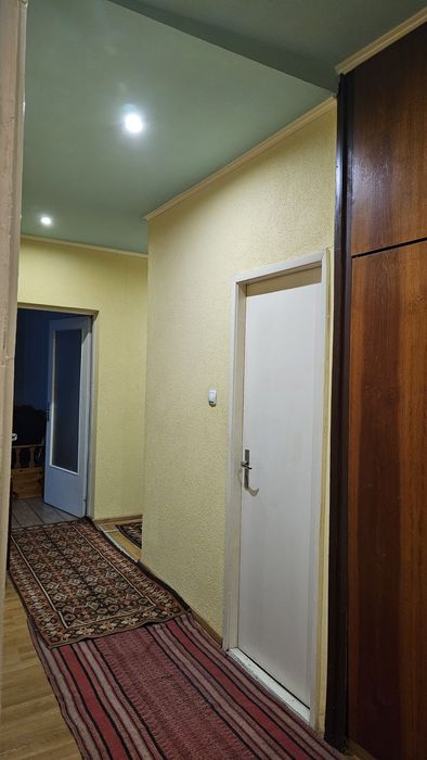 Тристаен Тракия 97 кв.  От собственик ! + мазе  и свободно паркиране