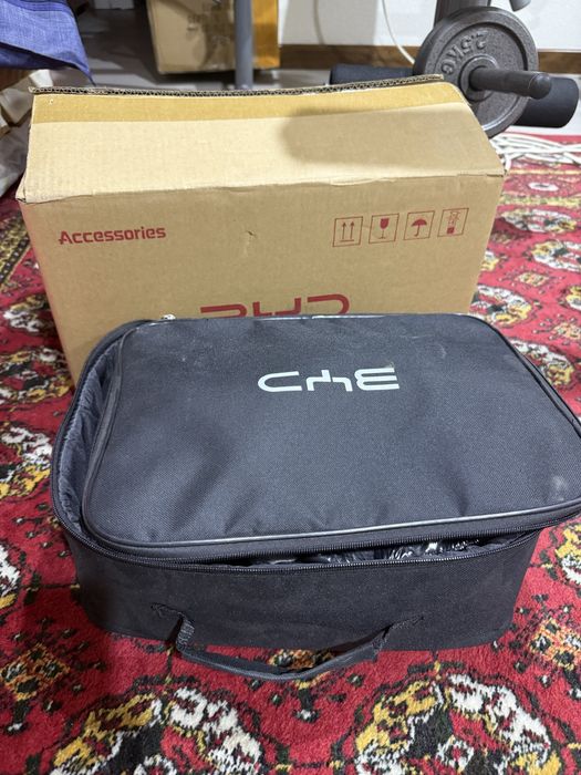 Продается зарядник для BYD 1,5 кв для 220 вт 100$.