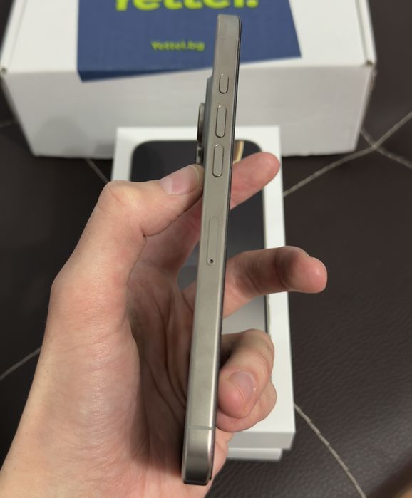 iPhone 16 Pro Max 256 GB Natural Titanium