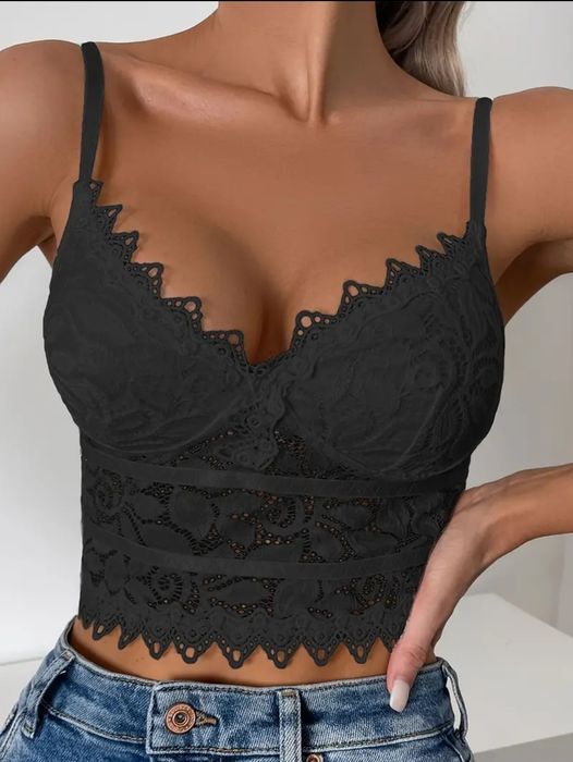 Дамски потник с дантела