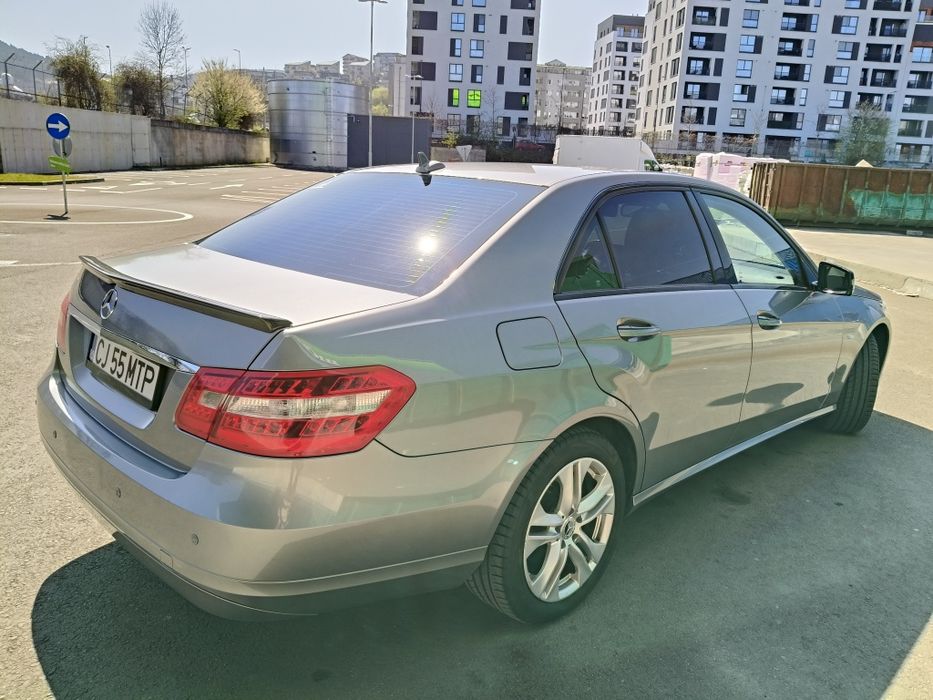 MERCEDES-BENZ E-Class 2012 — imagine 4