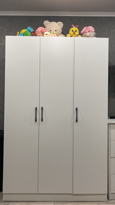 Продам шифонер и комод