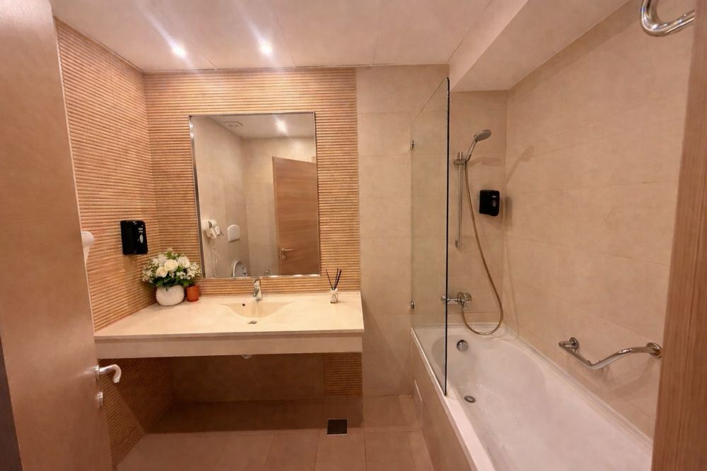 Garsoniera regim hotelier