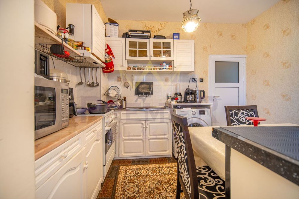 Продава се Двустаен апартамент в Каварна - 65 кв.м за 900 €/кв.м - Снимка #2