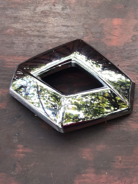 Emblema fata Megane 3 / Fluence / Clio 4 / Captur