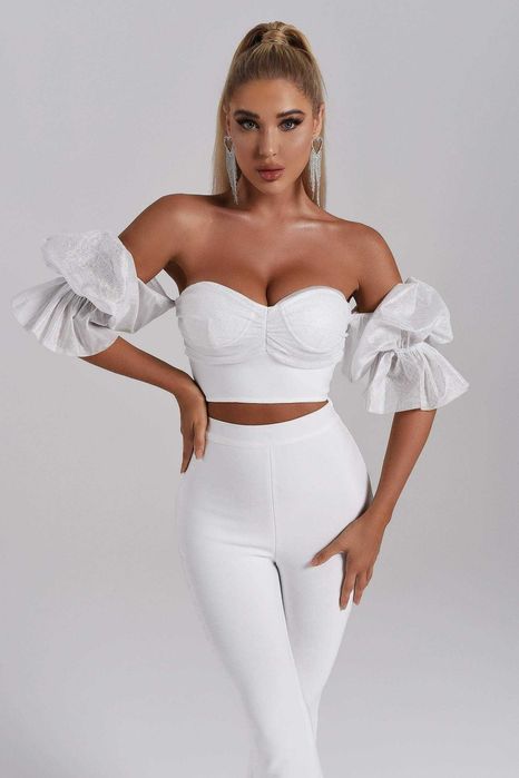 Стилен дамски комплект в бяло Bella Barnett XS