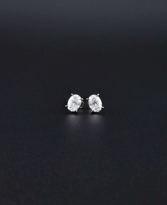 Cercei Argint 925 cu Moissanite Oval – Efect Diamant|Nou,cu certificat