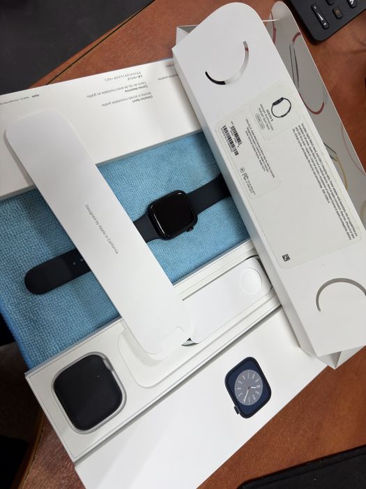 Apple watch 8 45mm midnight