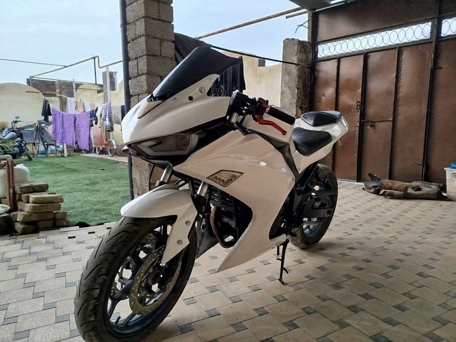 Yamaxa r3 naxadu tiniq