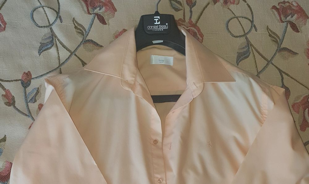 Уникален,марков, луксозен костюм "daniel tissu", L/XL+две маркови ризи