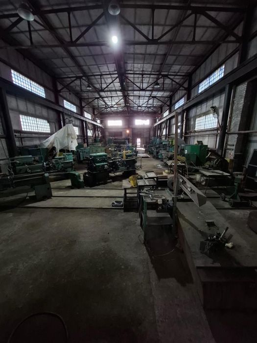 Завод 2 гектара продам
