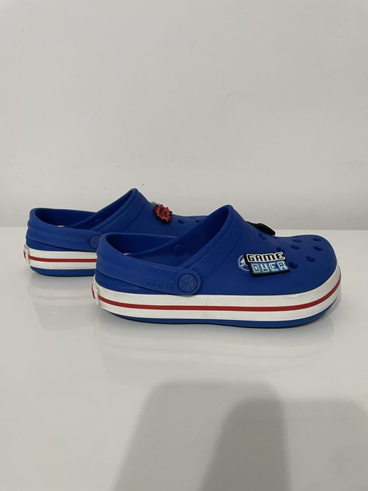 Crocsi albastri marimea 33-34