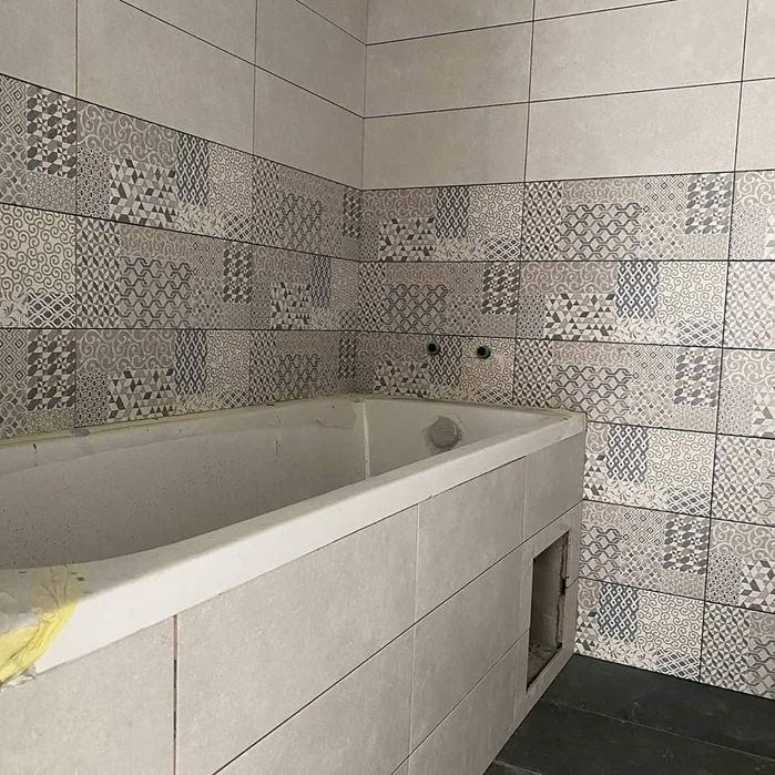 Execut amenajări interioare și exterioare