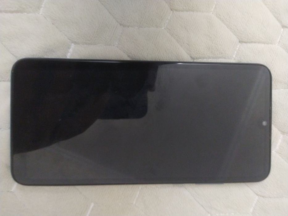 Телефон Huawei p30 lite